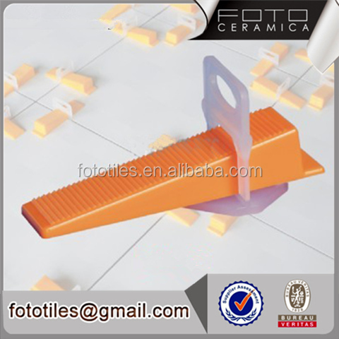 Foto Large Small Plastic Rai Tile Leveling Clip 1.5mm